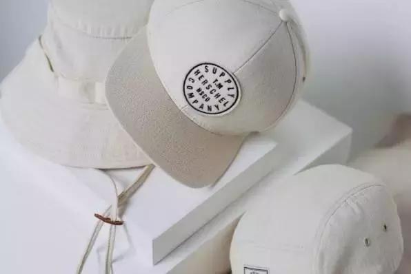 herschel双肩包灰粉,herschel双肩包带侧拉链