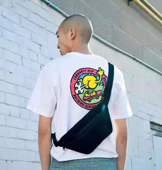 herschel双肩包灰粉,herschel双肩包带侧拉链