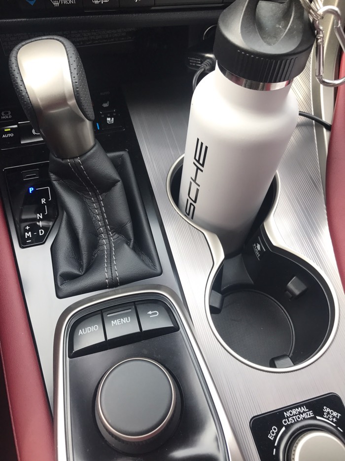 雷克萨斯rx200t哪个版本实惠,雷克萨斯rx200t加不上油