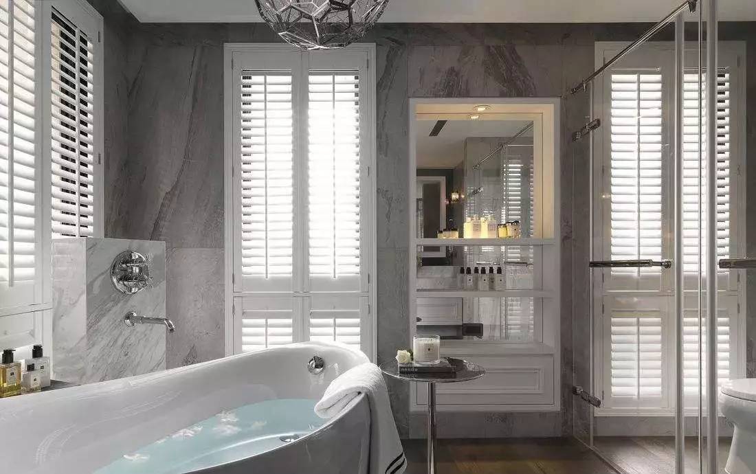 磨砂玻璃还需要窗帘吗,卫生间的窗户用磨砂玻璃好吗