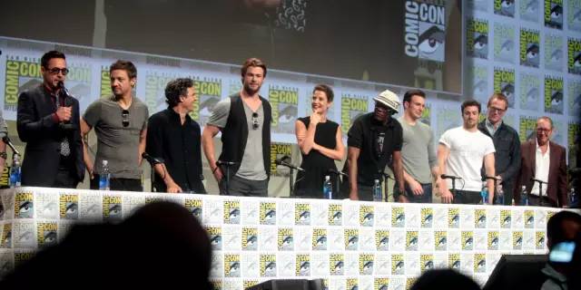 dc的电影为什么比漫威更有深度,dc漫改和漫威电影