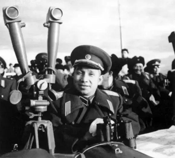 在粟裕身边的日子：从那天起，他再未踏上故土一步