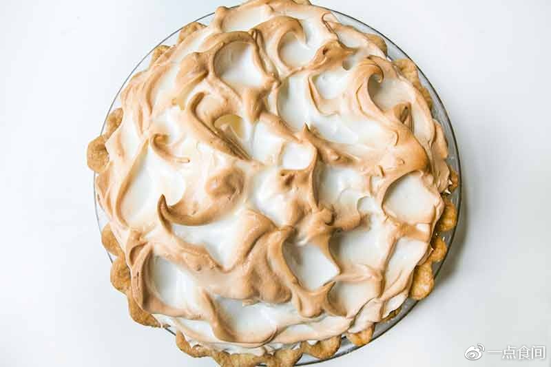 云朵柠檬蛋白派，烘培店都找不到的蛋白派