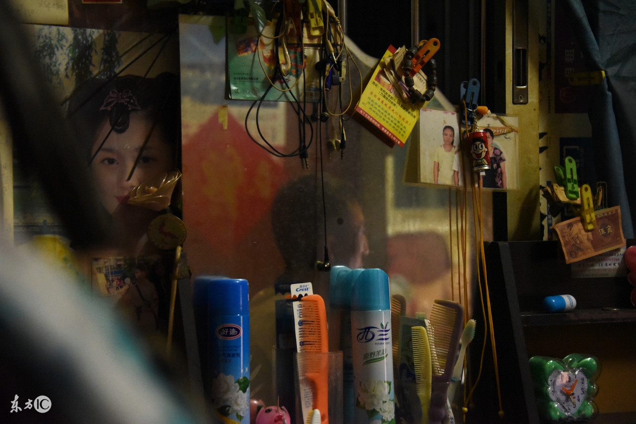 晚上在家发生奇怪的事,大家睡觉时都做过哪些奇怪的事