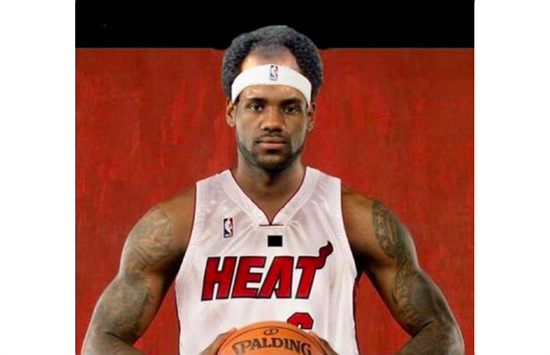 作为一个十几年的詹密，你到现在是否依旧忍不住黑他的发际线？