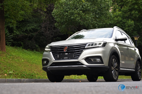 上汽荣威erx5油电混动suv动力,上汽第三代荣威erx5油电混动suv