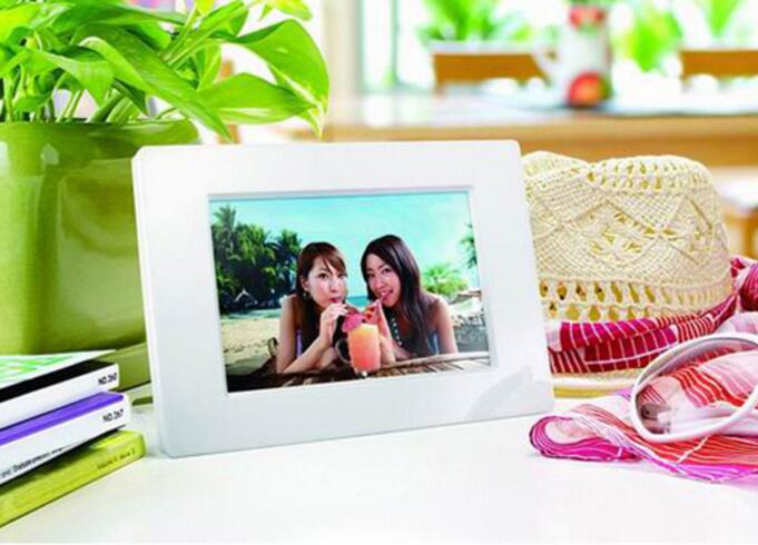 好看的电子相框推荐,数码相框给爸妈
