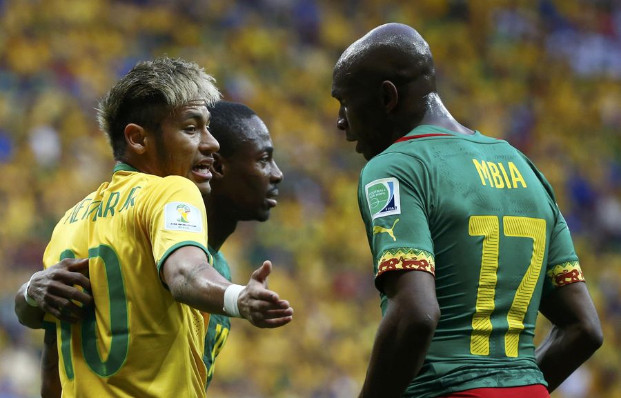 场上他是中超顶级外援，场下他是一名网红，学中文要给球迷正能量