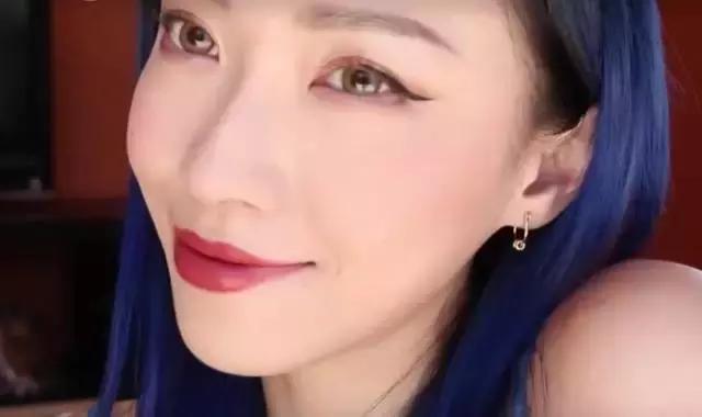 怎么打造眼妆视频,如何打造好看的眼睛妆容