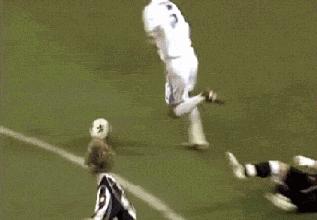 前锋如何学会快速进球过人技巧,作为一个小前锋应该怎么打