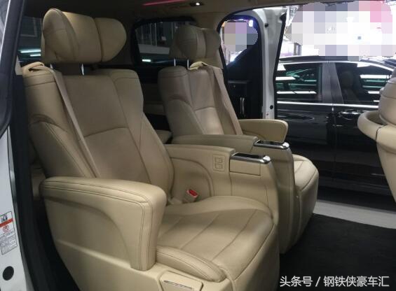 二手车交易市场奇怪东西,二手车交易市场丰田埃尔法