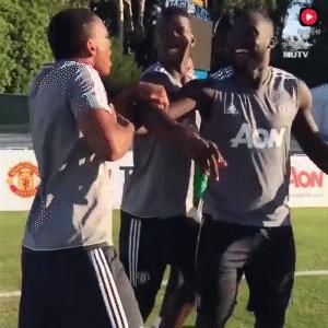 马夏尔伊布曼联,林加德和马奎尔打架