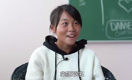 中国女足夺冠海外华人,中国女足1-6惨败英格兰凌空斩