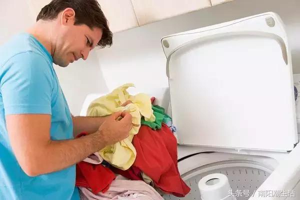 新衣服吊牌可以撕掉吗,新衣服吊牌拆了可以退货吗