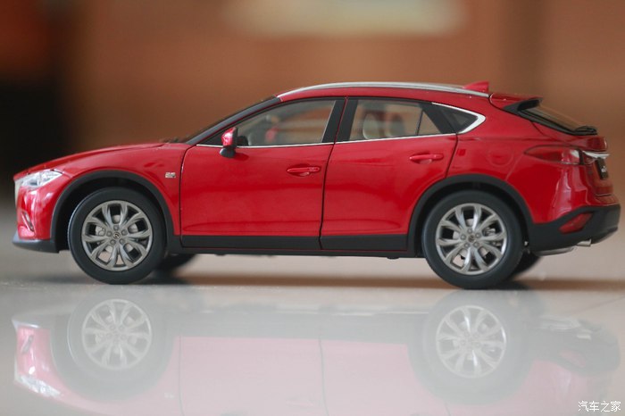 2020款马自达cx-4模型,18-19年马自达cx4顶配原版原漆