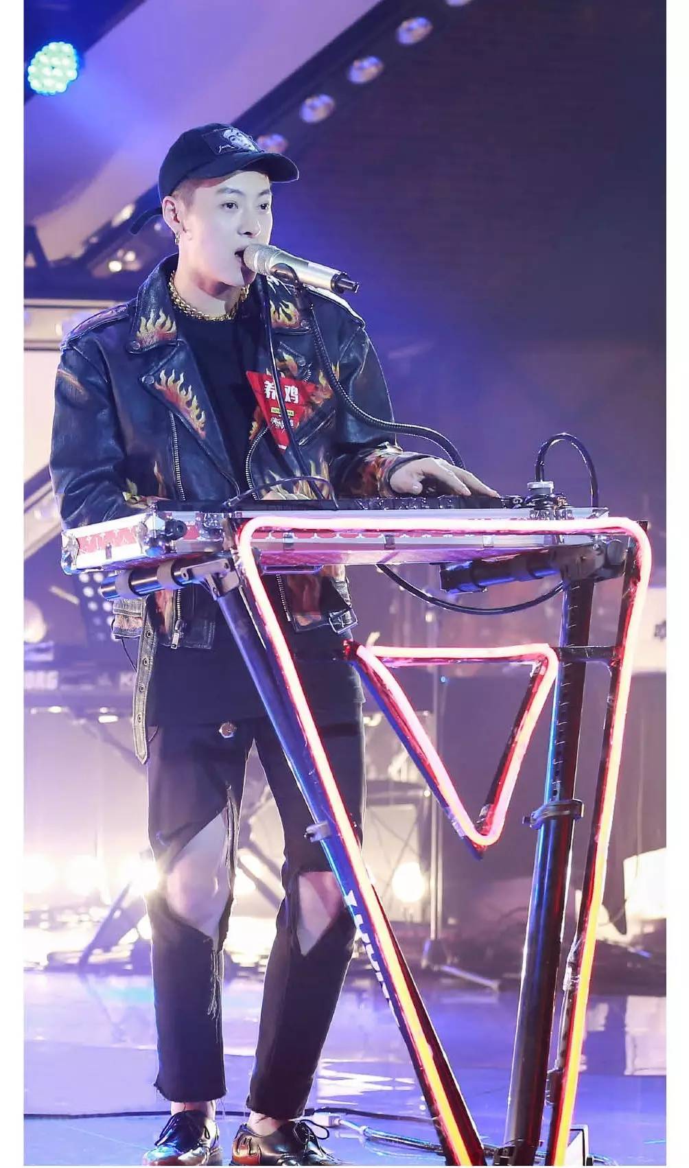 youngg养鸡参加过什么节目,youngg养鸡为什么不火