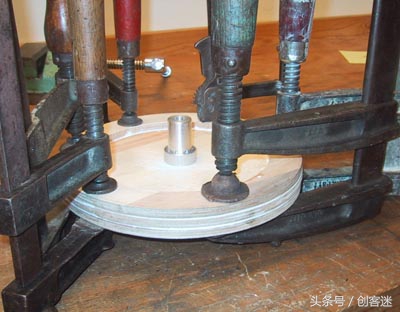 小伙自己动手做迷你电动四轮车,四轮电动小车简易制作