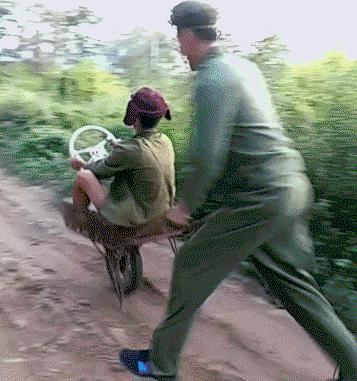 问男朋友送自己什么礼物,问男友送过前任什么礼物