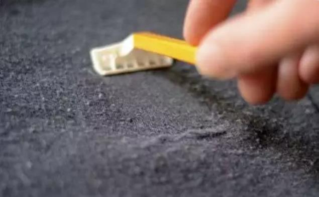 衣服拉链拉不上了怎么办,衣服拉链拉不住了怎么拉顺畅