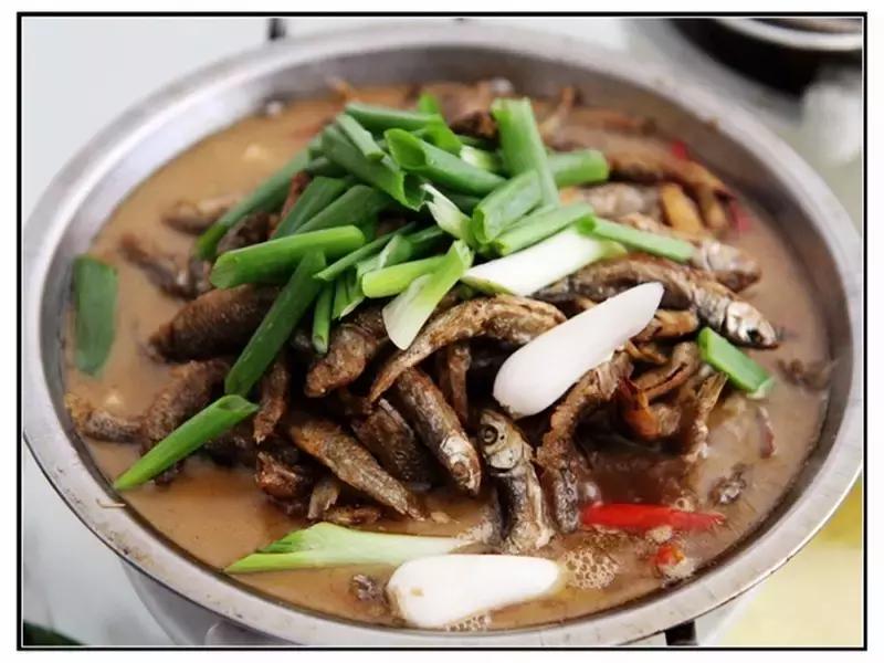 安徽金寨农村土灶厨房,金寨农家小院土灶