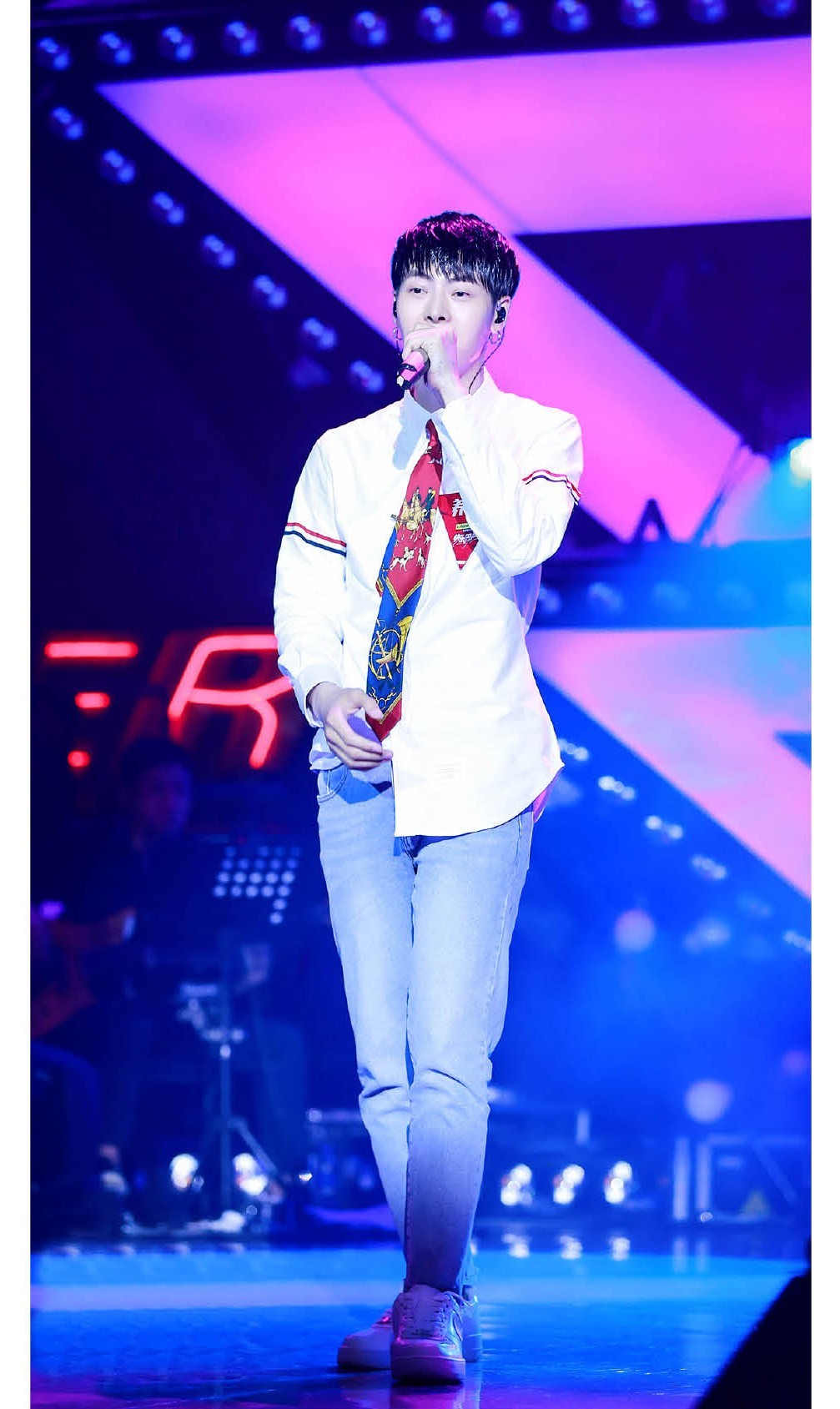 youngg养鸡参加过什么节目,youngg养鸡为什么不火