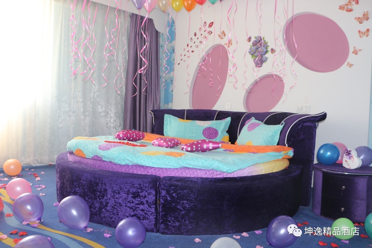 浓情七夕，恋在坤逸