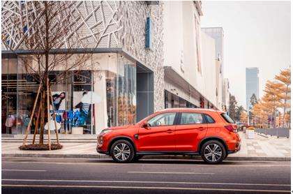 橙色时尚装,橙色系潮流穿搭