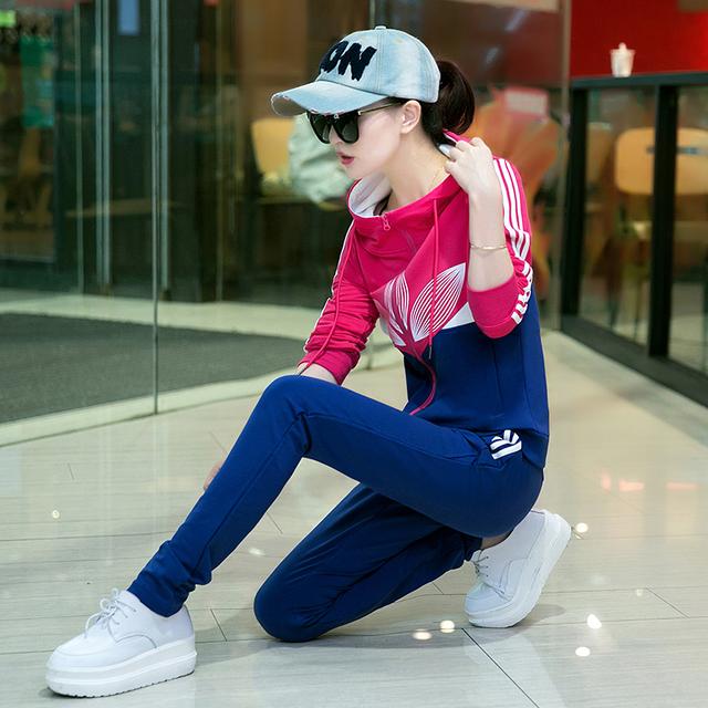 女人不适合穿修身的衣服,女人不能穿得太年轻