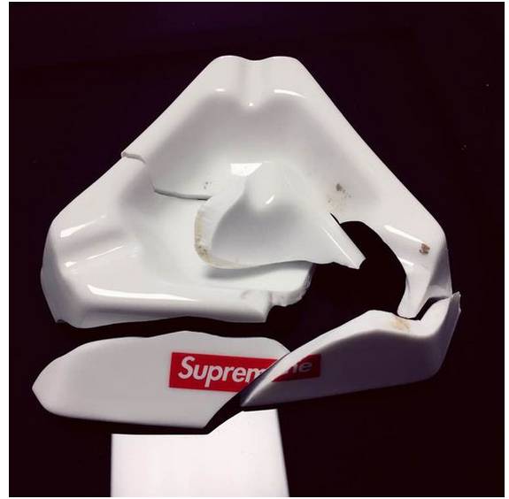 Supreme｜我立志从头到脚从身到心掏空你的钱包