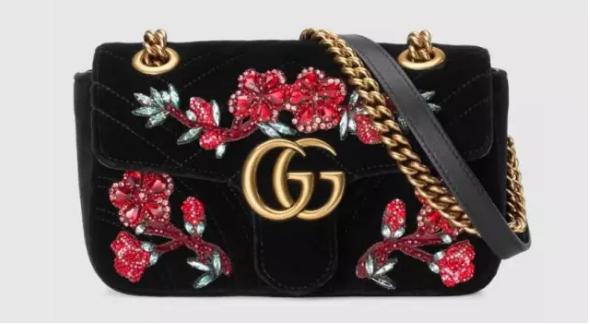 网上很便宜的名牌包包是真的么,名牌包包专卖店比网上贵多少