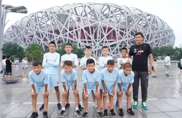 点球决战，*疆新**夺冠！北京晚报百队杯城际赛落幕，孩子们汗洒赛场