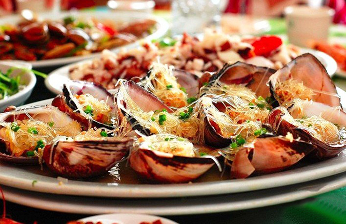 吐血编辑，三亚所有吃的都在这儿了，不吃也来瞧一瞧啦。