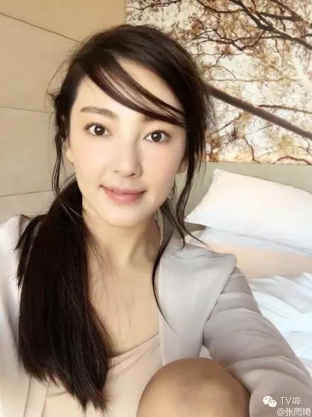 靠一只马克笔化妆为人间*物尤**！深扒网红艾克里里和他的娇喘助理！