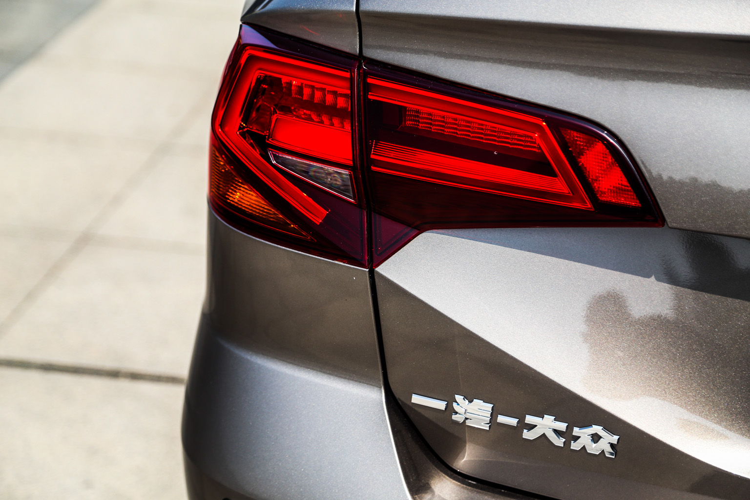 试驾新宝来视频,大众新宝来试驾视频