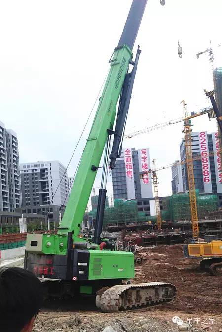 外国超大型履带式起重机,履带式伸缩臂起重机推荐