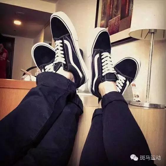 情侣透气防臭运动鞋,舒服又好看的秋季运动鞋