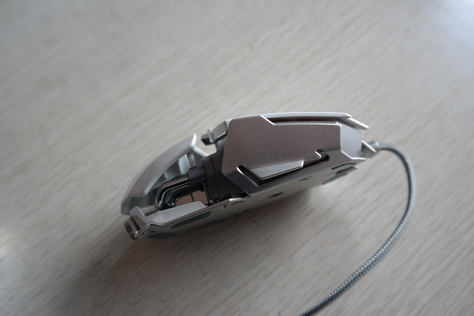 扎实测评,狼派不朽游戏鼠标评测