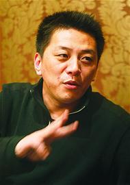 他是鲁能后防猛将，退役后当起大老板，如今开宝马把警察打骨折了