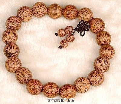 檀香木手串的功效与作用,牦牛骨手串的功效与作用