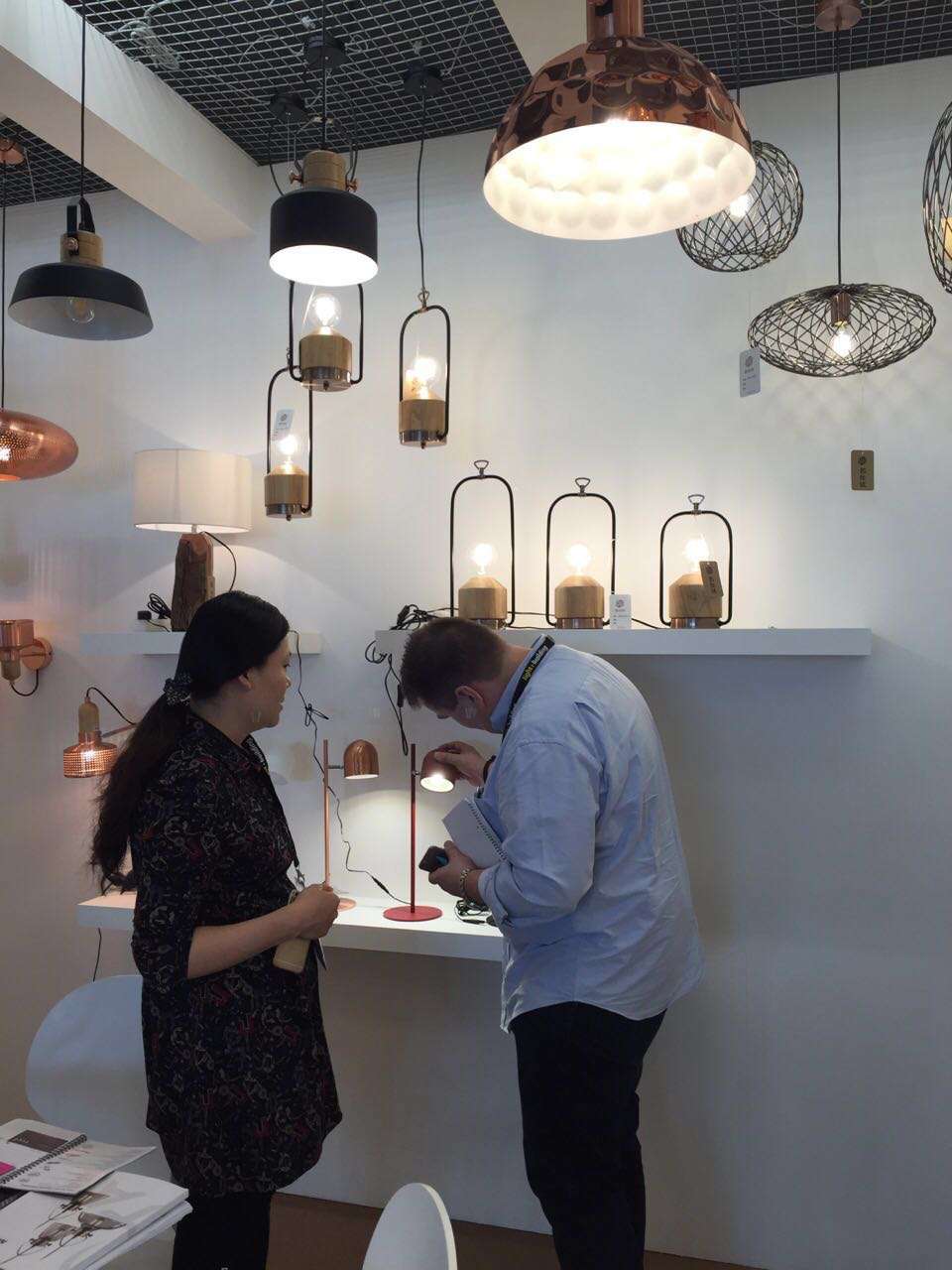 名仕达亮相德国克福国际灯饰展：艺术与优雅的融汇