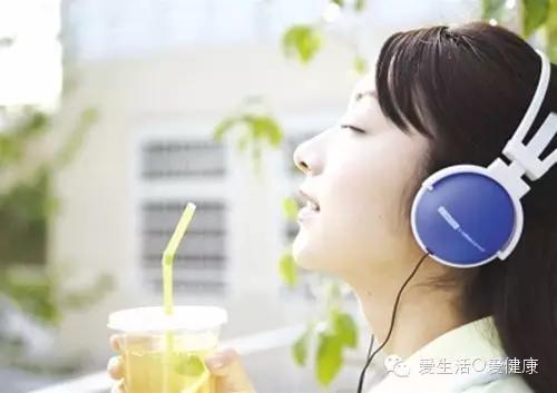 肩膀脖子僵痛怎么根治,脖子僵硬了最快的恢复办法