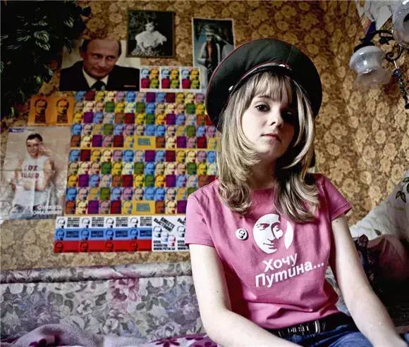 普京介绍产品视频 (普京俄罗斯商品)