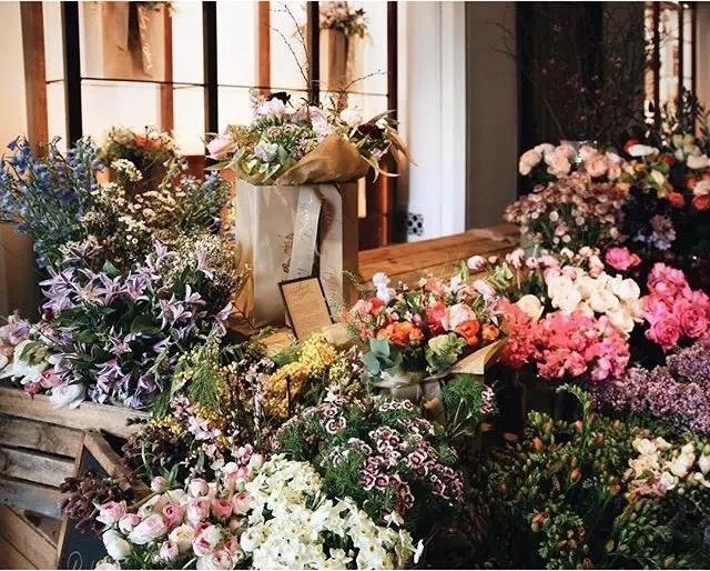 别再为他流泪翻唱女,别再为他流泪歌词完整版