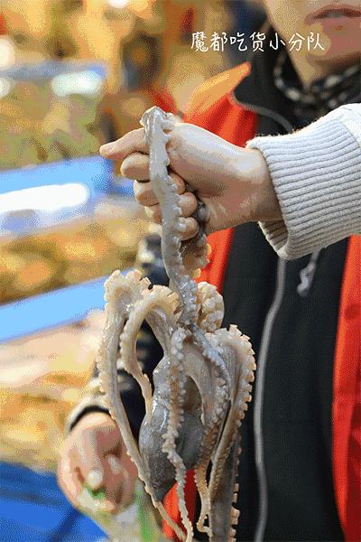 韩国开自助餐厅,韩国深夜美食巨型章鱼足