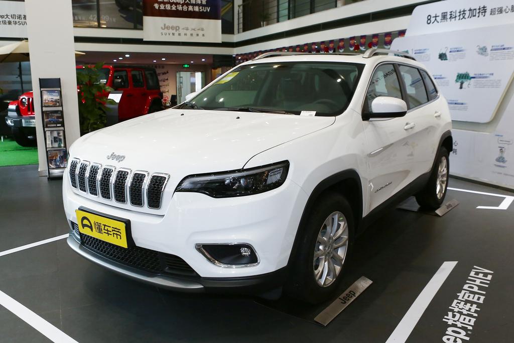 长春市jeep自由光二手车,赣州市jeep自由光优惠价格