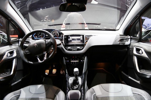 2015日内瓦车展,2024日内瓦车展有什么车