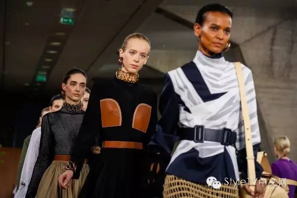 loewe包包经典款,loewe最值得入款的包包