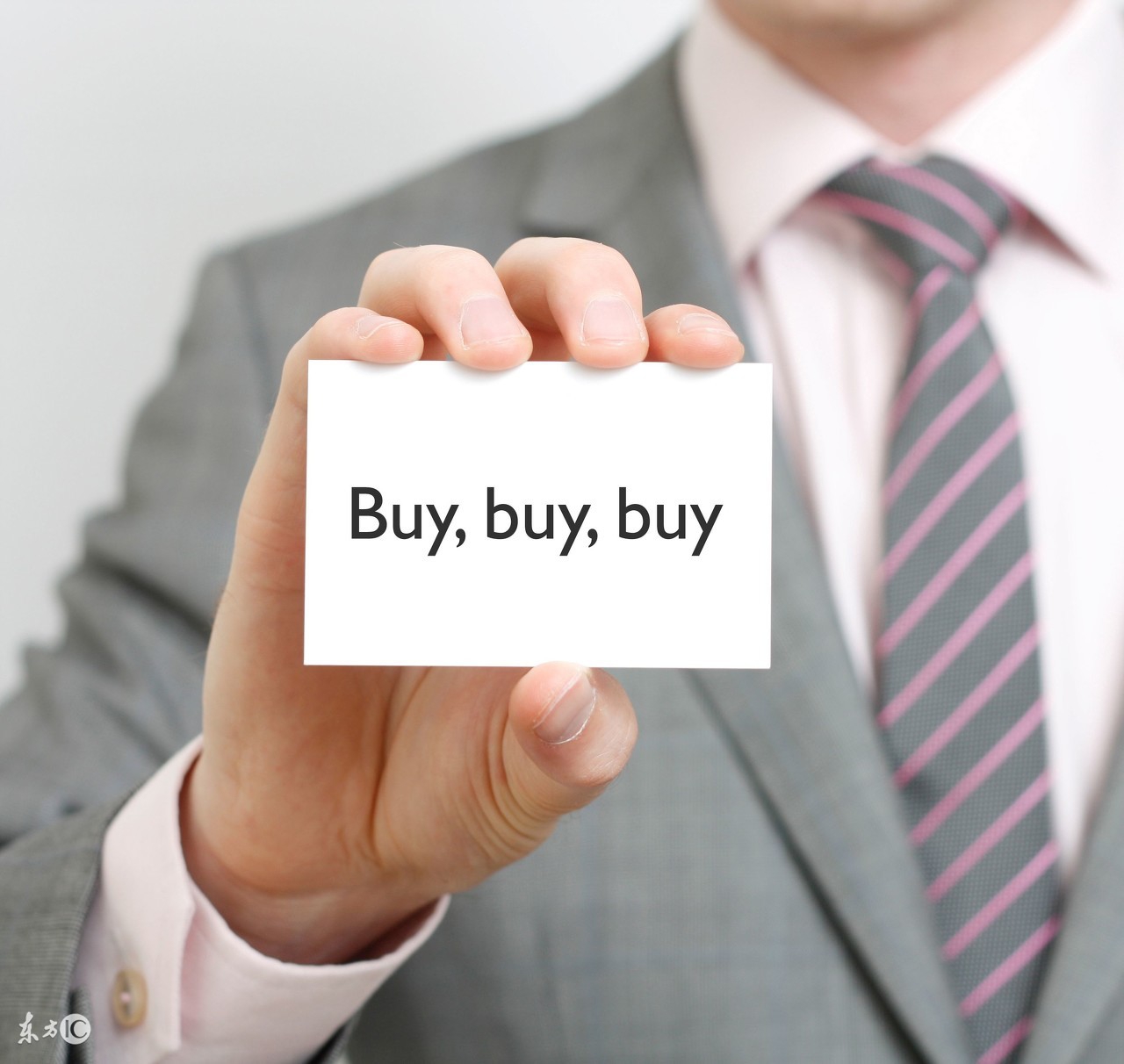 默默哭了、玩王者荣耀、发呆····你生孩子的时候，你老公在干