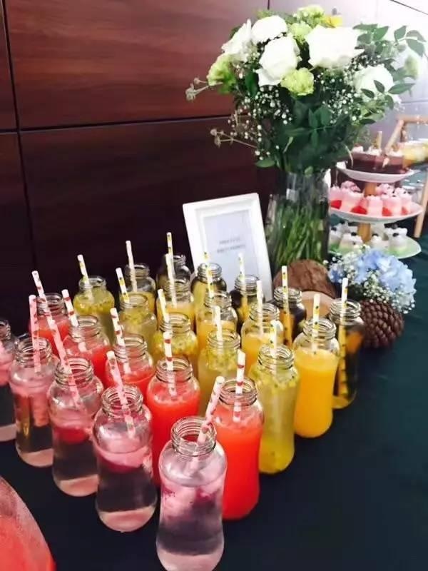 让吃货来了不走的地方，居然是一家汽车4S店！