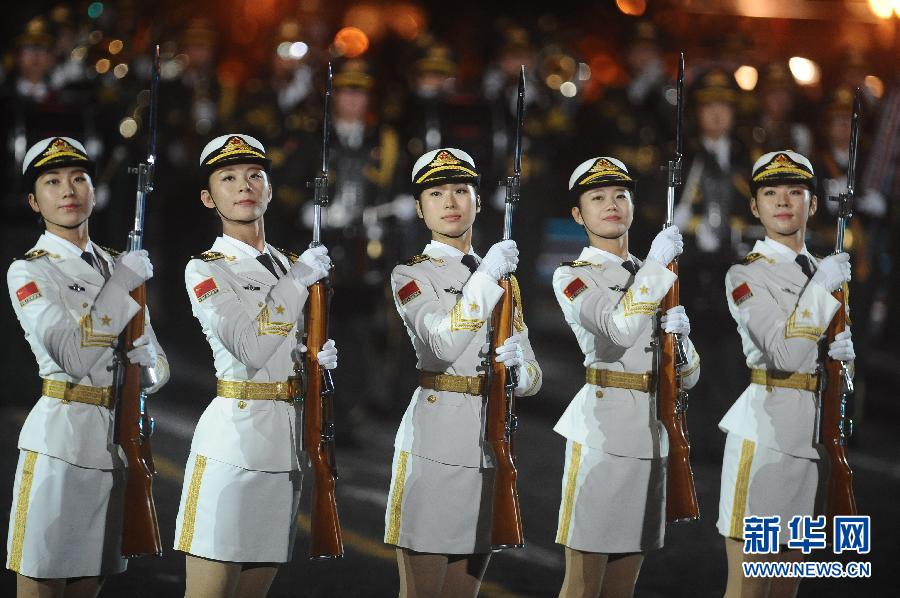 各国女兵中国女兵最帅,各国女兵阅兵颜值对比